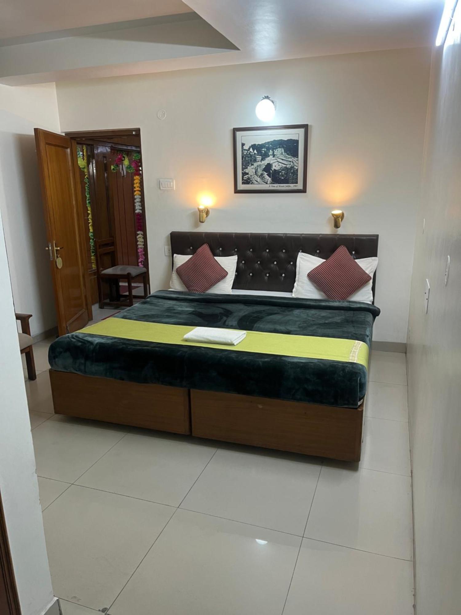 Tara Home Shimla Near Mall Road Exteriör bild