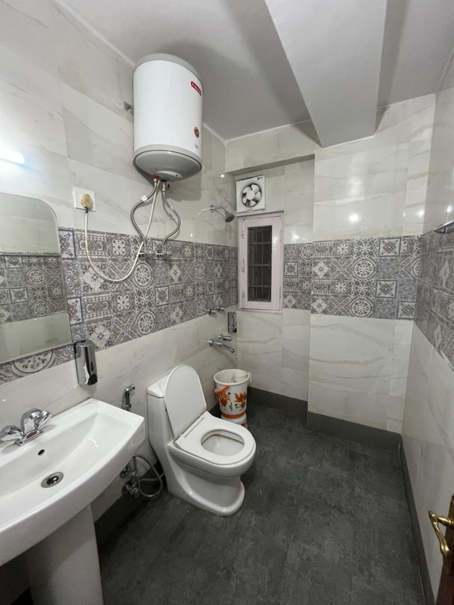 Tara Home Shimla Near Mall Road Exteriör bild